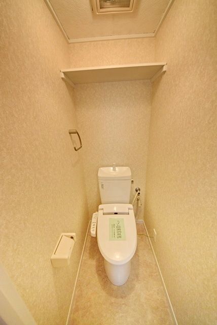 トイレ　★同物件参考写真・反転タイプ★