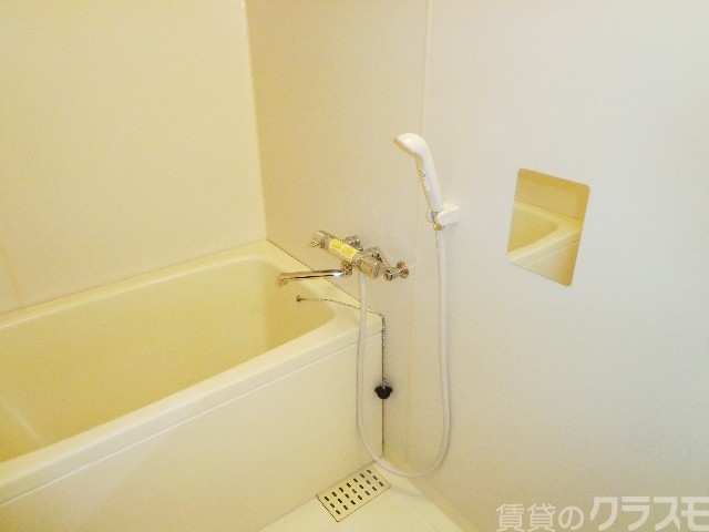 バス・シャワールーム　普通ですね～♪