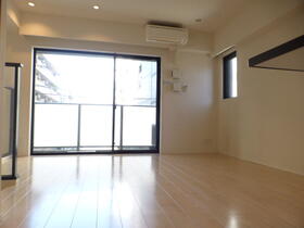 居室・リビング　居室