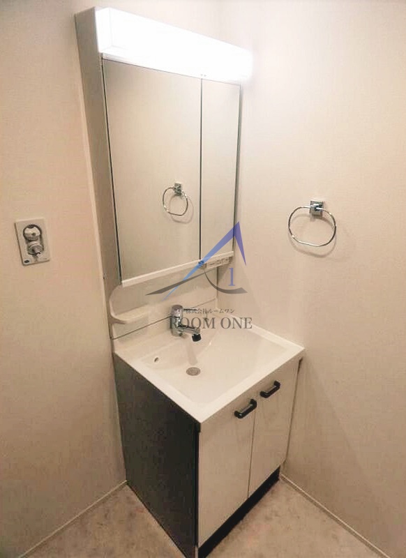 洗面設備　洗面台です。
