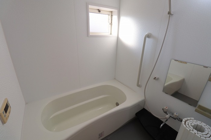 その他　一坪タイプ浴室（追い焚き機能付き）