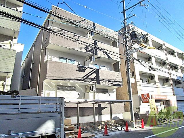 建物外観　吹田市垂水町「フジパレス江坂７番館」