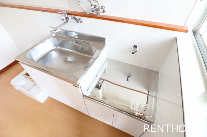 キッチン　別号室の写真になります