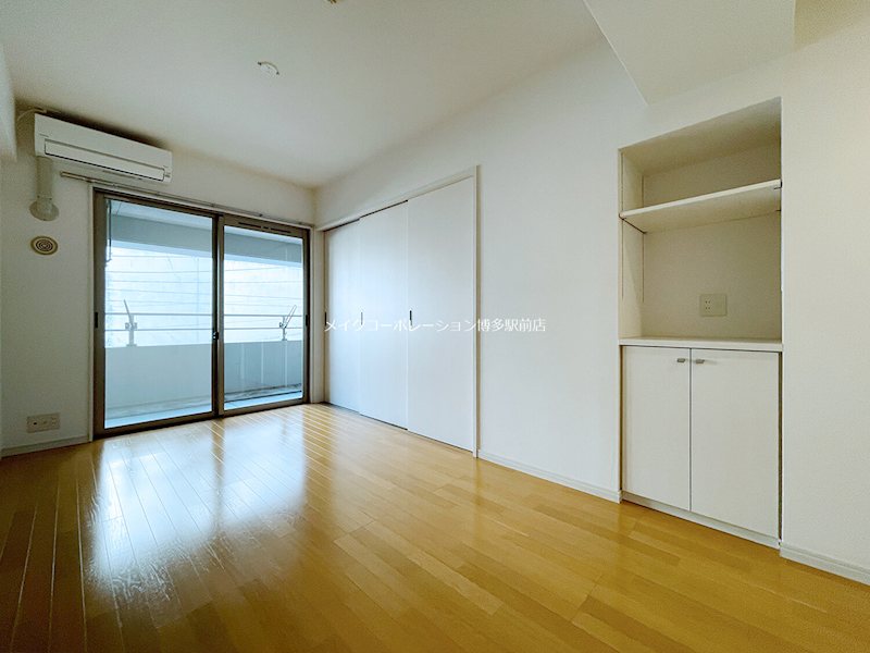 居室・リビング　※入居中の為別部屋写真使用現状優先