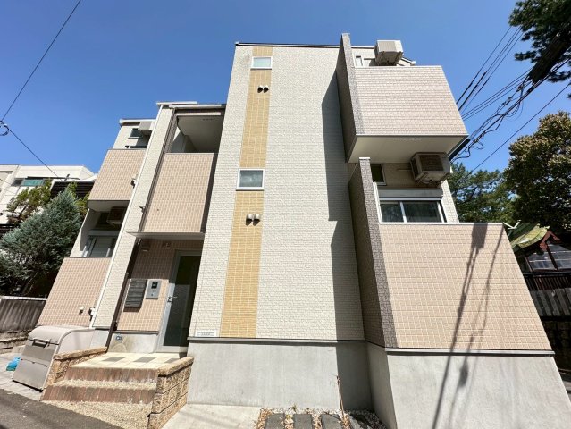 建物外観　詳細は、RISUMO江坂本店までお問合せください♪