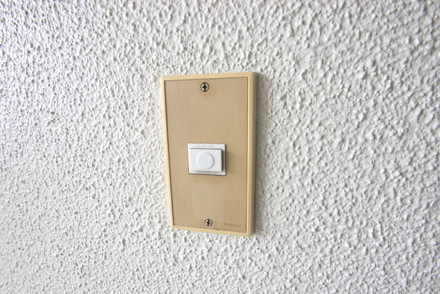 セキュリティ　玄関ドアチャイム