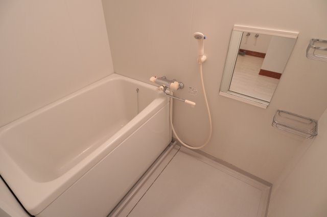 バス・シャワールーム　お風呂