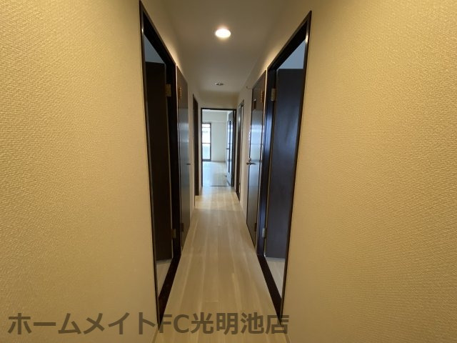 その他部屋・スペース　明るい色調の室内です