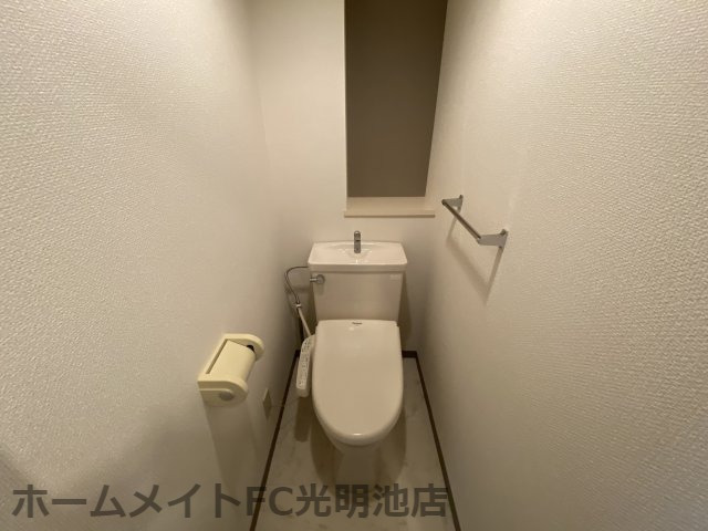 トイレ　コンパクトで使いやすいトイレです