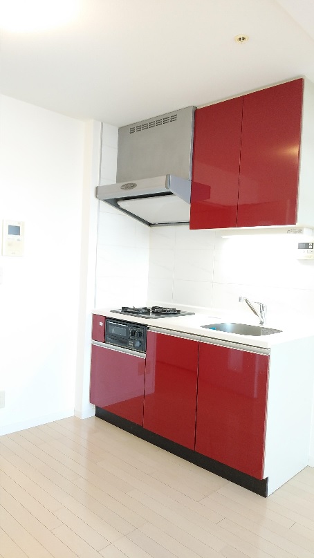 キッチン　※同タイプ参考写真　1103のキッチンはネイビーです