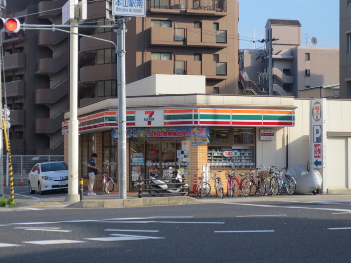 コンビニ　コンビニ（コンビニ）まで150m