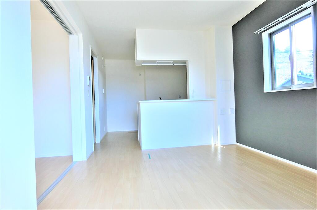 居室・リビング　同型物件です