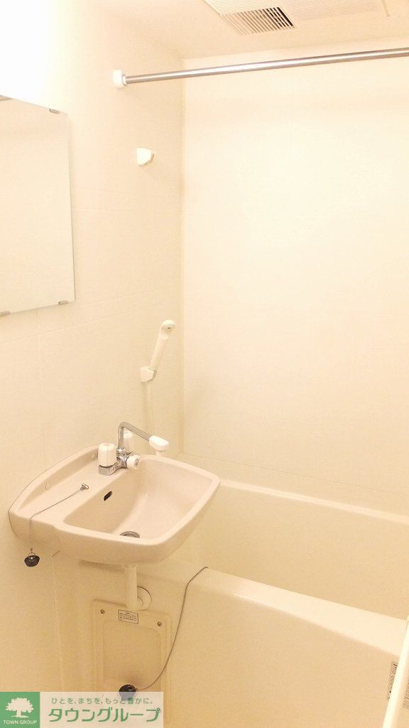 バス・シャワールーム　浴室喚起乾燥機能付き