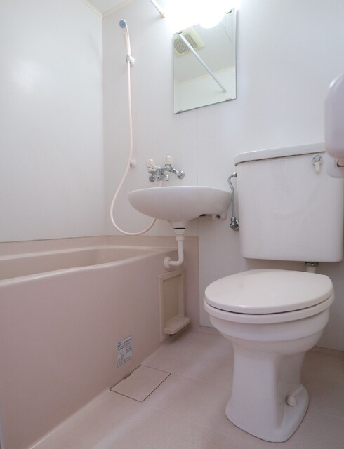 バス・シャワールーム　バス