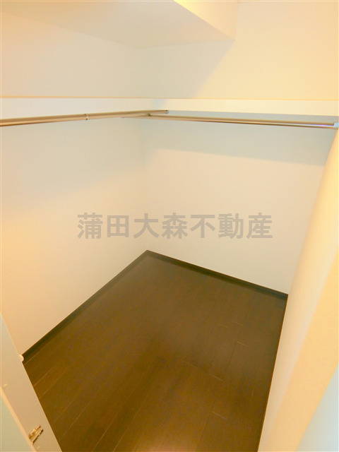 収納　大型収納　ウォークインクローゼット
