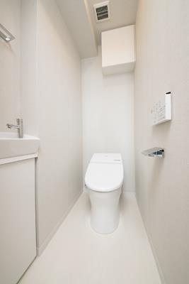 トイレ　別部屋参考写真