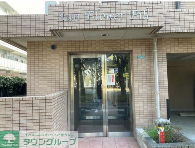 エントランス　エントランス