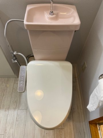 トイレ　トイレもきれいです