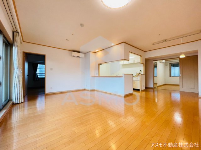 居室・リビング　※建物内別間取参考写真