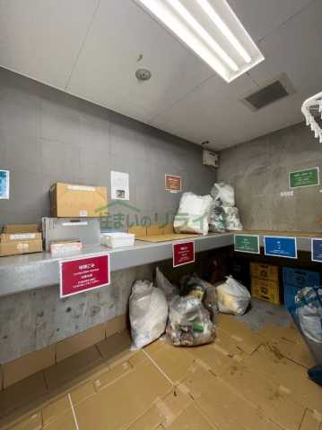 その他　コンフォリア市谷柳町