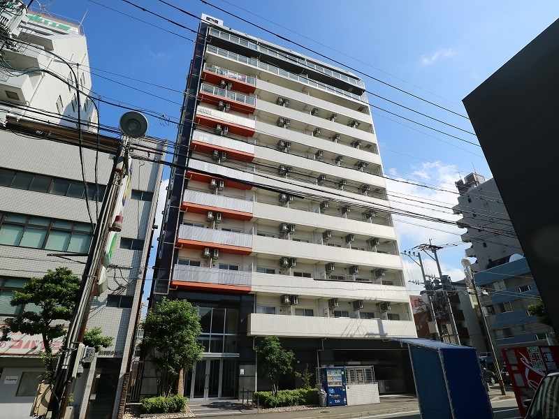 建物外観　堂々たる外観。