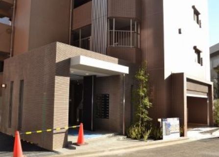 エントランス　建物の内部です