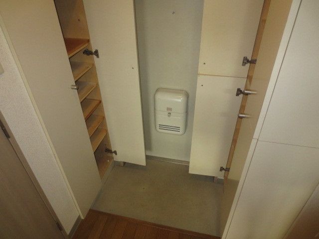 玄関　別号室参考写真