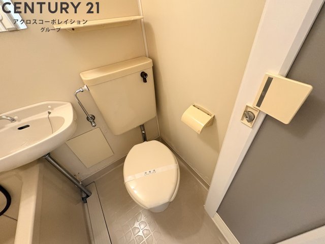 トイレ　浴室内にトイレあり