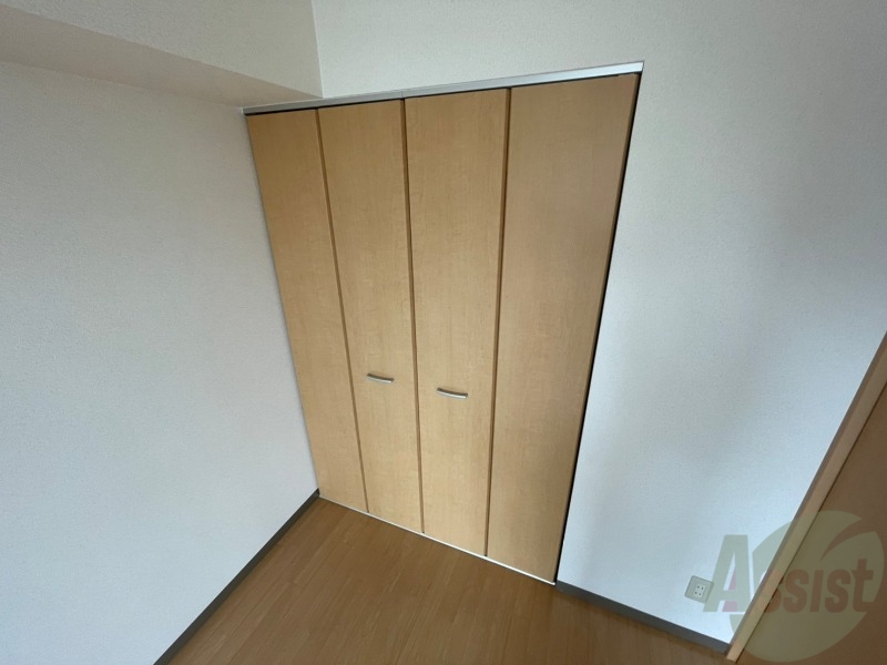 収納　寝室の収納です。部屋がすっきり片付きます。