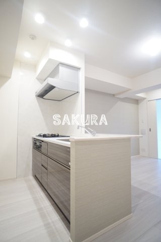 キッチン　広々使える快適な調理スペースです♪