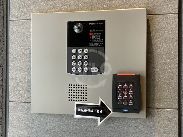 セキュリティ　シーズンフラッツ靭本町　オートロック
