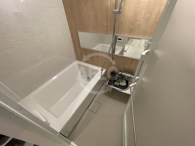 バス・シャワールーム　シーズンフラッツ靭本町　浴室