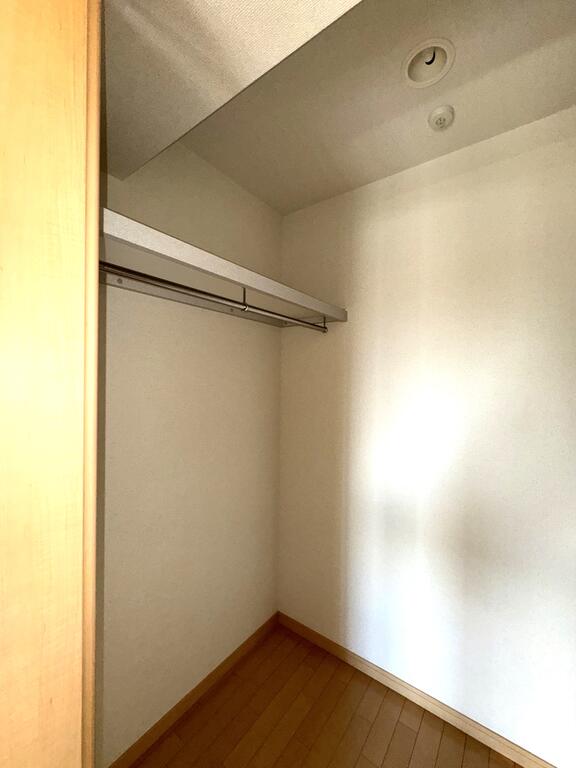 収納　同タイプの別部屋