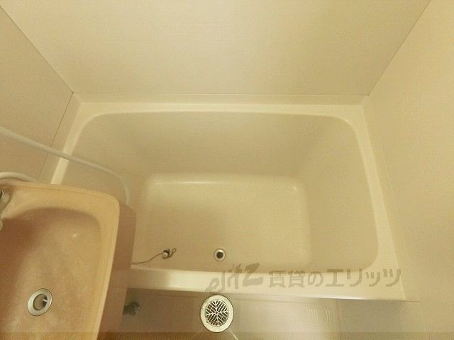 バス・シャワールーム　風呂