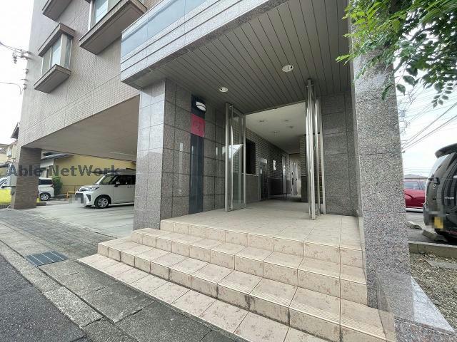 エントランス　エントランス部分