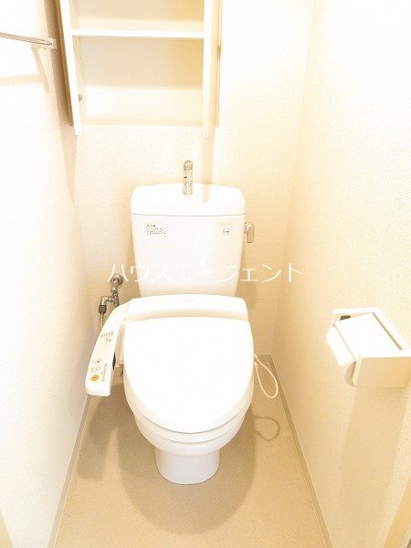 トイレ　温水洗浄付です※参考画像