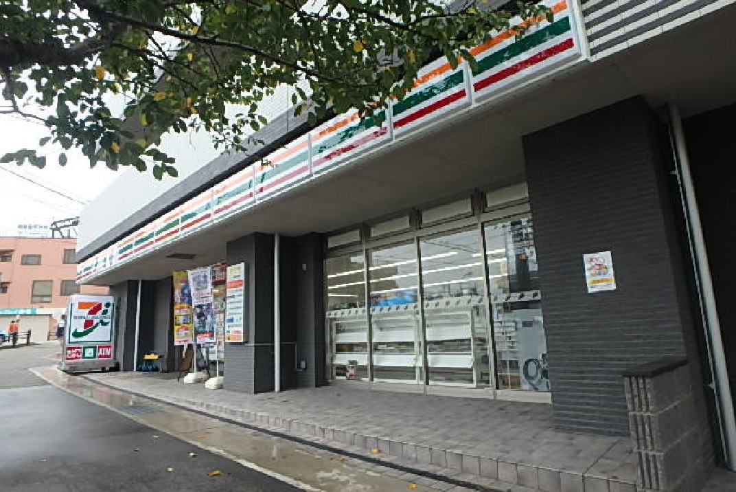 コンビニ　セブンイレブン神戸六甲登山口店（コンビニ）まで73m