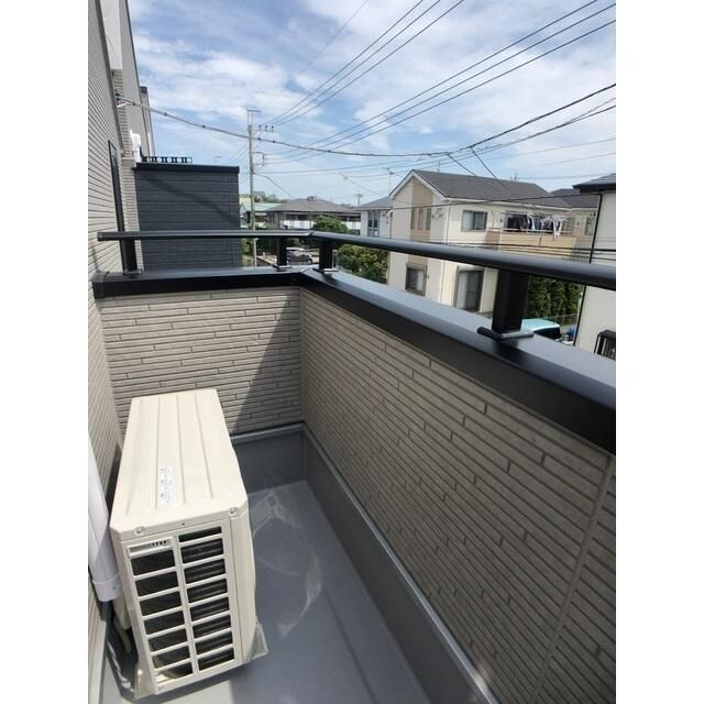バルコニー　落ち着いた時間を過ごせるバルコニーです