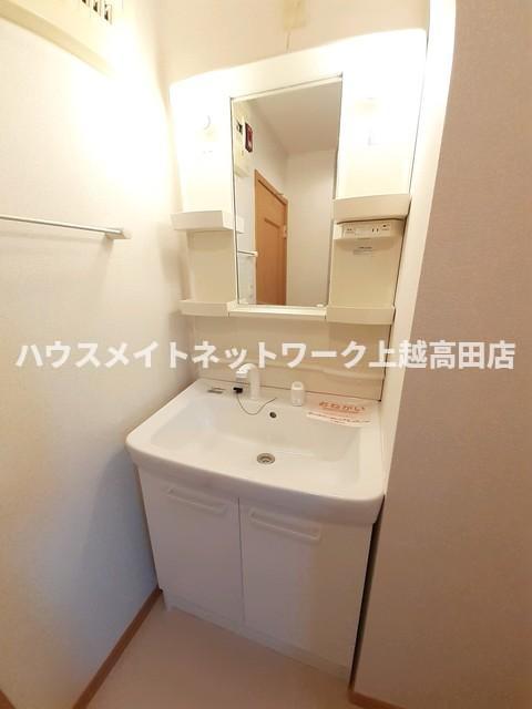 洗面設備　洗髪洗面化粧台