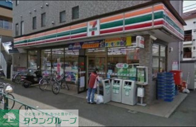 コンビニ　セブンイレブン三鷹大沢6丁目店（コンビニ）まで631m