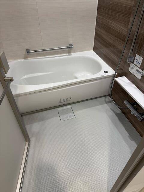 バス・シャワールーム　追い炊き機能付きです