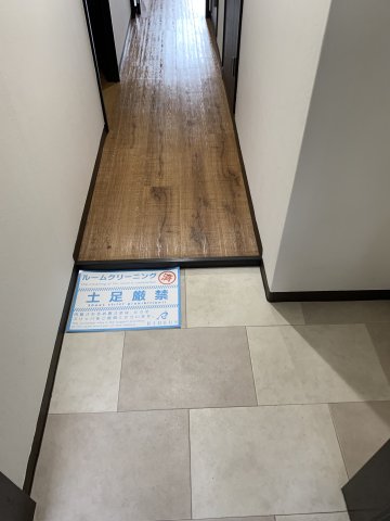玄関　落ち着いた玄関です