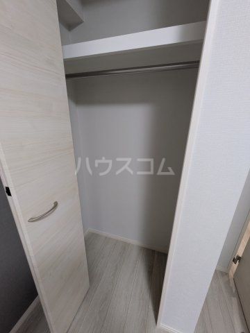 コンフォリア・リヴ戸田公園の内装写真