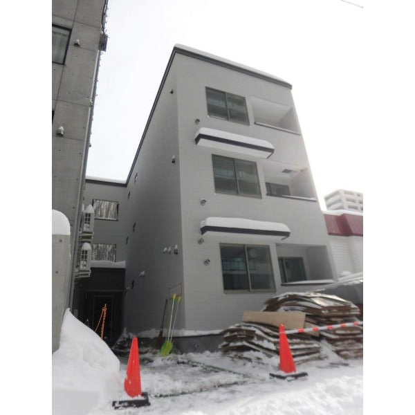 建物外観　落ち着いた雰囲気の外観です