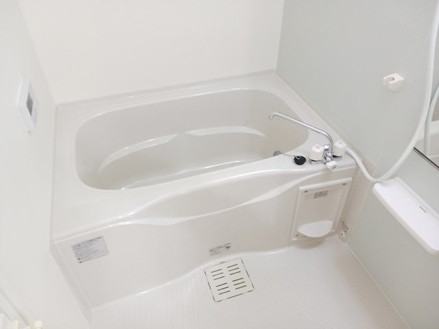 バス・シャワールーム　お風呂で日々の疲れを落としましょう