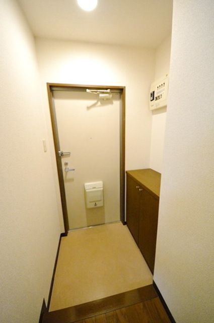 クレール秀光の玄関写真