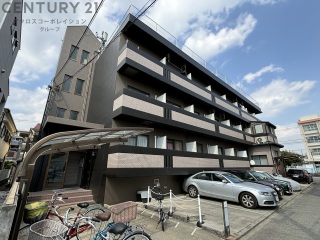 建物外観　オートロック完備で安心のセキュリティ♪