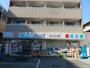 ドラックストア　ウエルシア日野万願寺店（ドラッグストア）まで449m