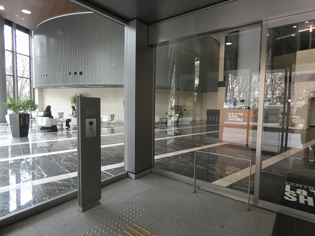 エントランス