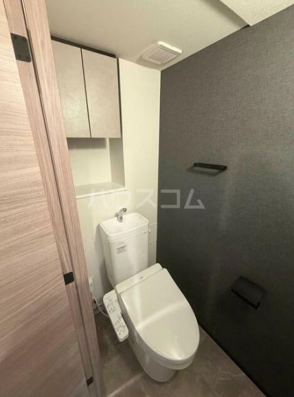Garden Xavis不動前のトイレ写真